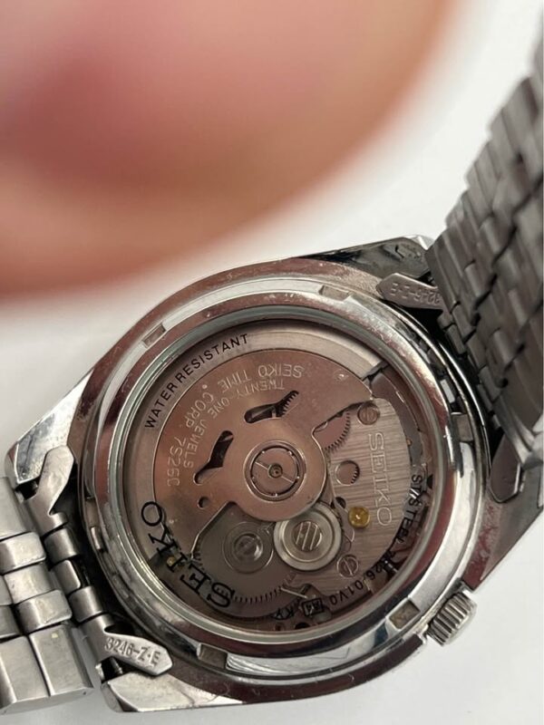 Seiko Automatic silver dial (Open Back) 37mm - Image 2