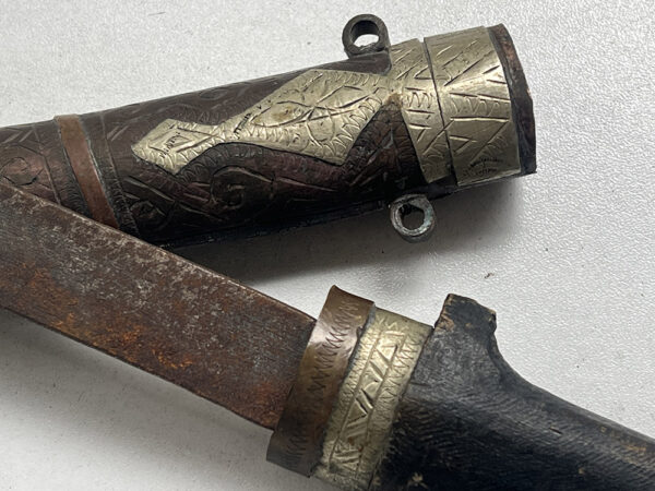 Antique Middle Eastern Jambiya Dagger - Image 5