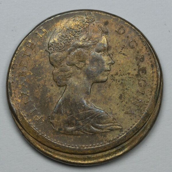 1 cent 1971 Canada MINT ERROR OFF CENTRE C160 - Image 2