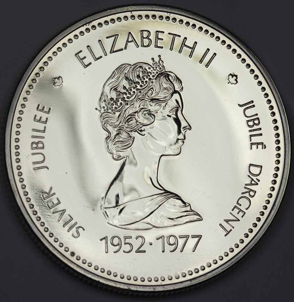 1977 1 Dollar - Elizabeth II Silver Jubilee C258